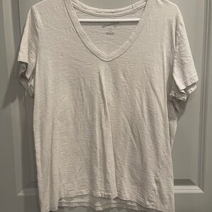 Universal Thread Cream V-Neck Tee